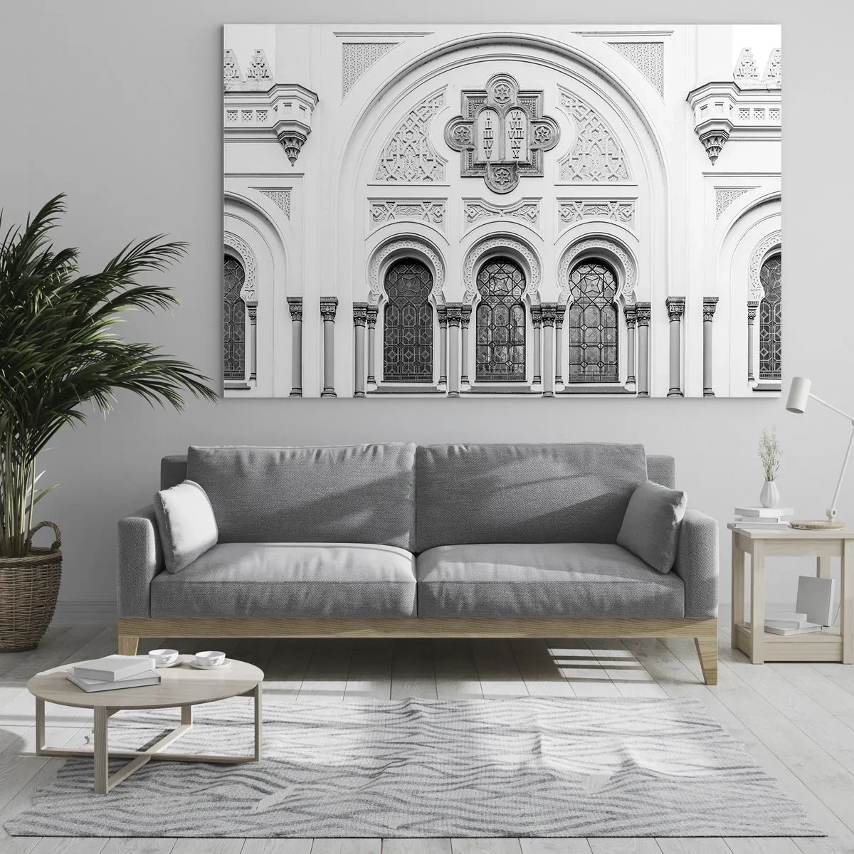 Billede på glas - Facaden på en historisk bygning med dekorative vinduer og detaljer - 70x50cm - På grænsen mellem kulturer - Moderne vægdekoration til stue og soveværelse ARTTOR