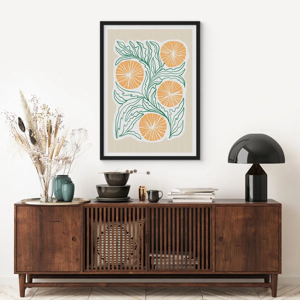 Plakat i sort ramme - Abstrakt komposition af blade og appelsiner på en beige baggrund - 50x70cm - Etnisk med et strejf af abstraktion - Moderne vægdekoration til stue og soveværelse ARTTOR