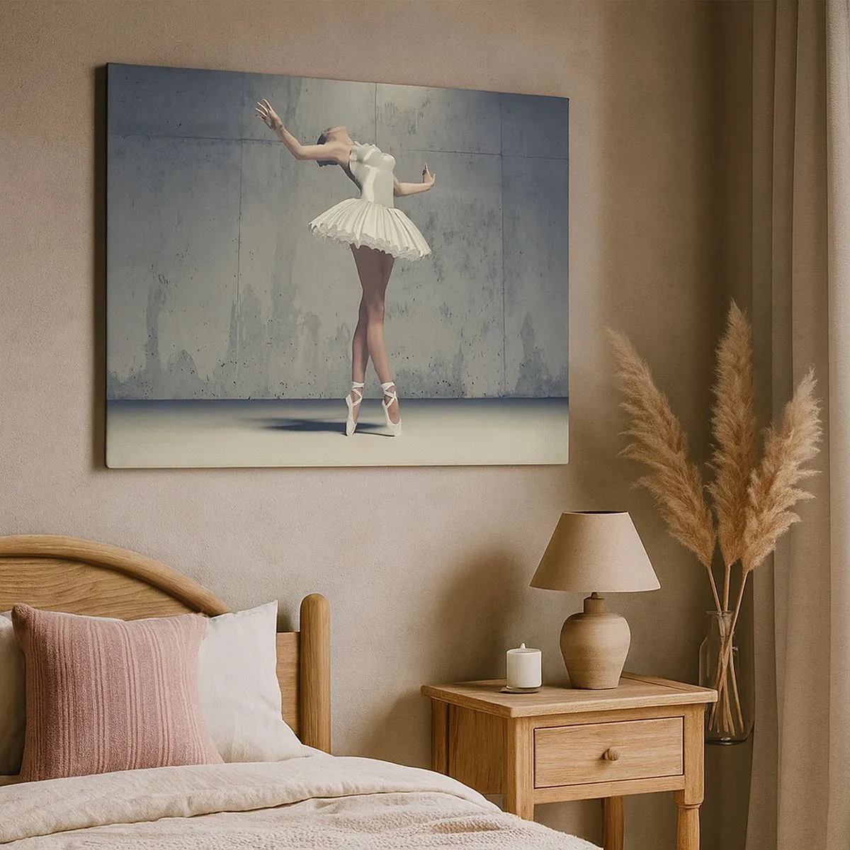 Lærredstryk - Billede på lærred - En balletdanser i en hvid kjole mod en rå væg. - 70x50cm - Let som en fugl - Moderne vægdekoration til stue og soveværelse ARTTOR
