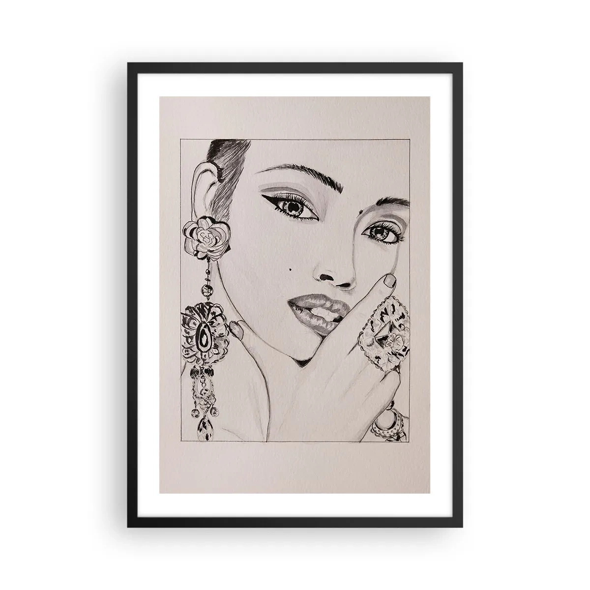 Plakat i sort ramme - Skitse af en kvinde iført glamourøse smykker - 50x70cm - Den smukkeste juvel - Moderne vægdekoration til stue og soveværelse ARTTOR