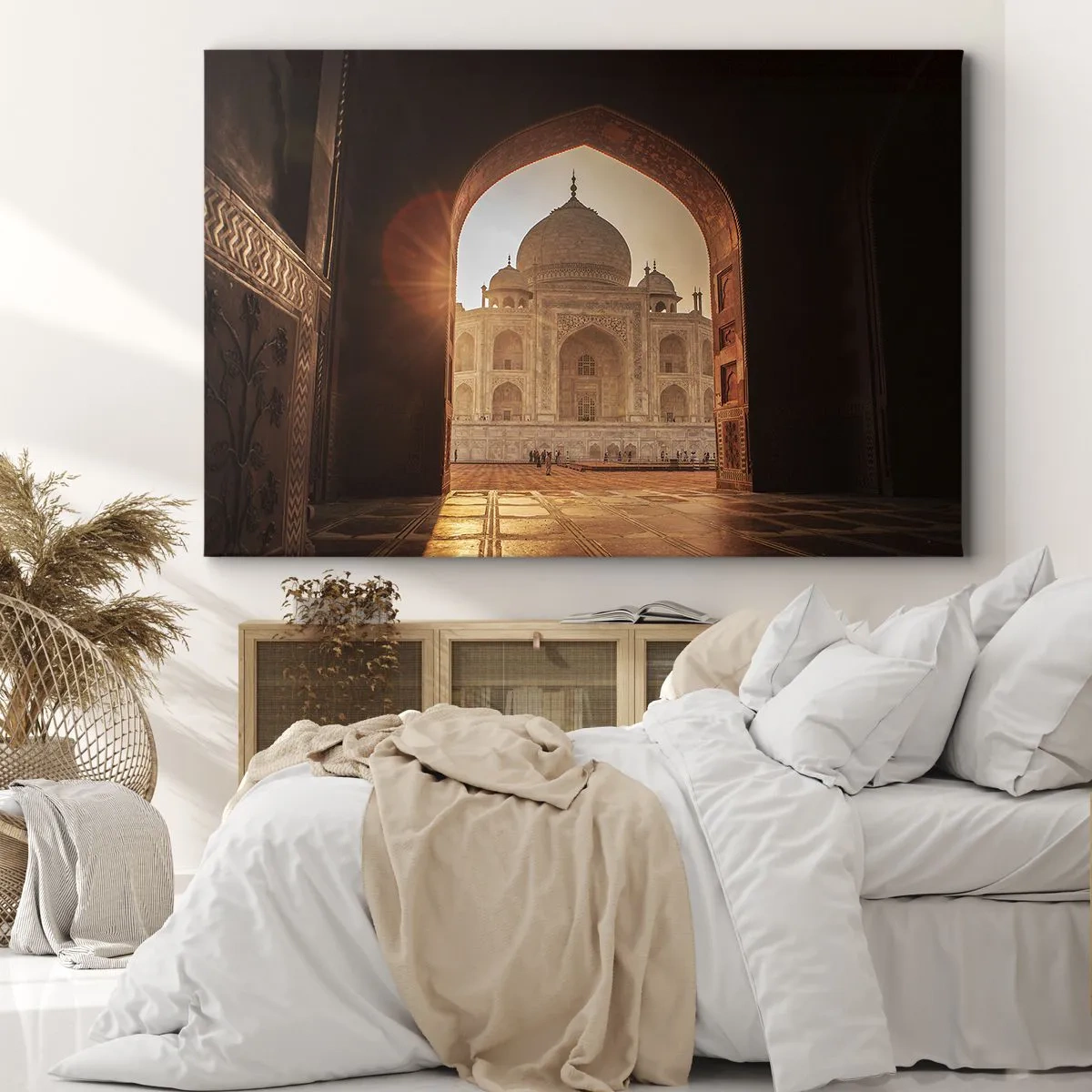 Lærredstryk - Billede på lærred - Taj Mahal i sollys set fra portbuen - 70x50cm - Et monument over overjordisk kærlighed - Moderne vægdekoration til stue og soveværelse ARTTOR