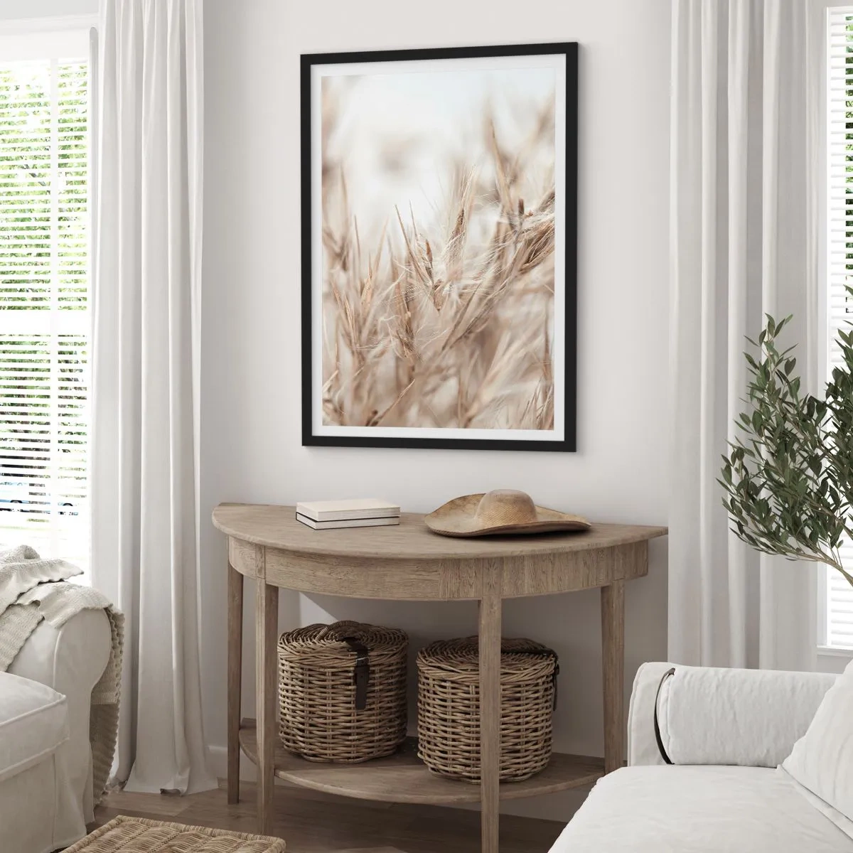 Plakat i sort ramme - Fine græspigge i beige - 50x70cm - Eng og vind - Moderne vægdekoration til stue og soveværelse ARTTOR