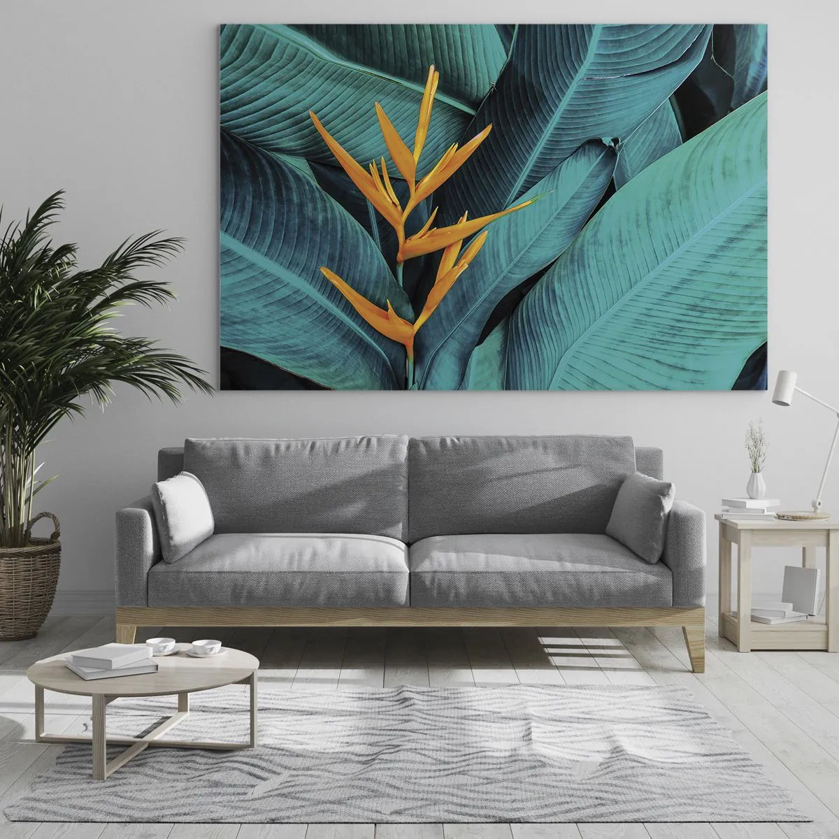 Billede på glas - En eksotisk blomst på en baggrund af store grønne blade. - 70x50cm - Edens blomst - Moderne vægdekoration til stue og soveværelse ARTTOR