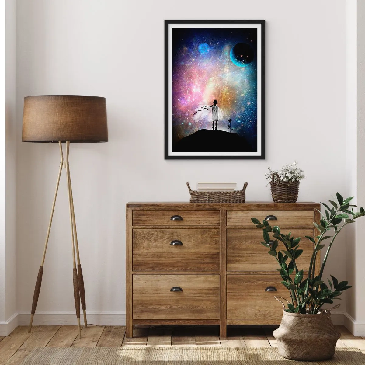 Plakat i sort ramme - En fantastisk rumscene med en silhuet af en figur og en rose - 50x70cm - Lille prins - Moderne vægdekoration til stue og soveværelse ARTTOR